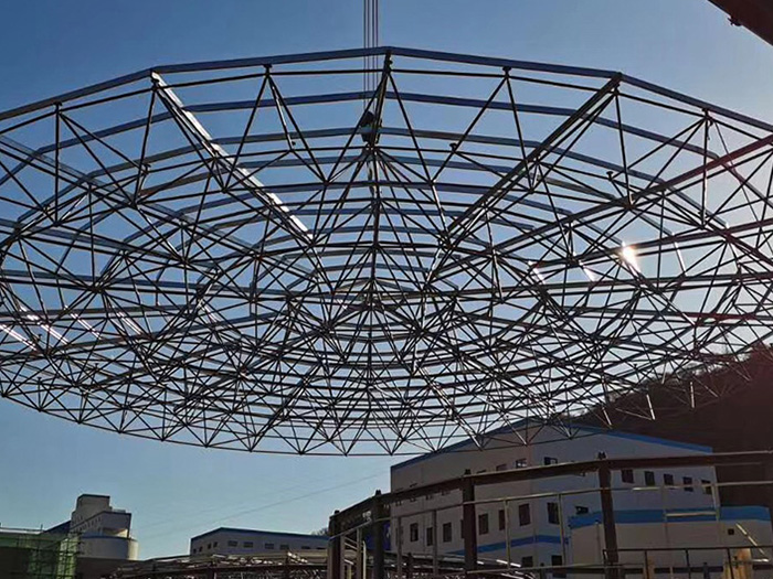太原螺栓球网架工程施工现场